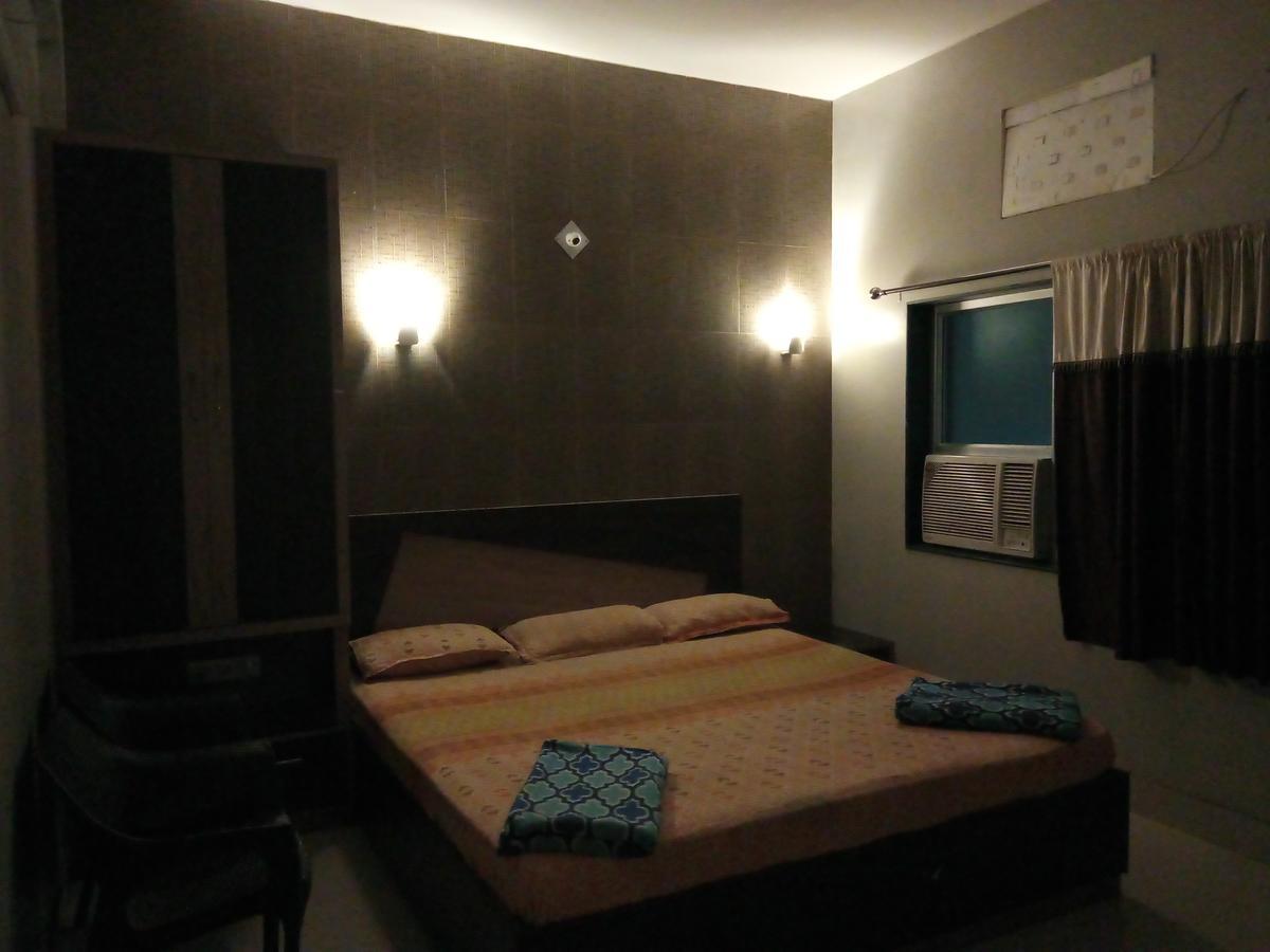 Hotel Sea Foam Puri Exterior foto